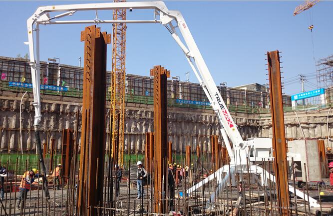 移動布料機 移動布料機