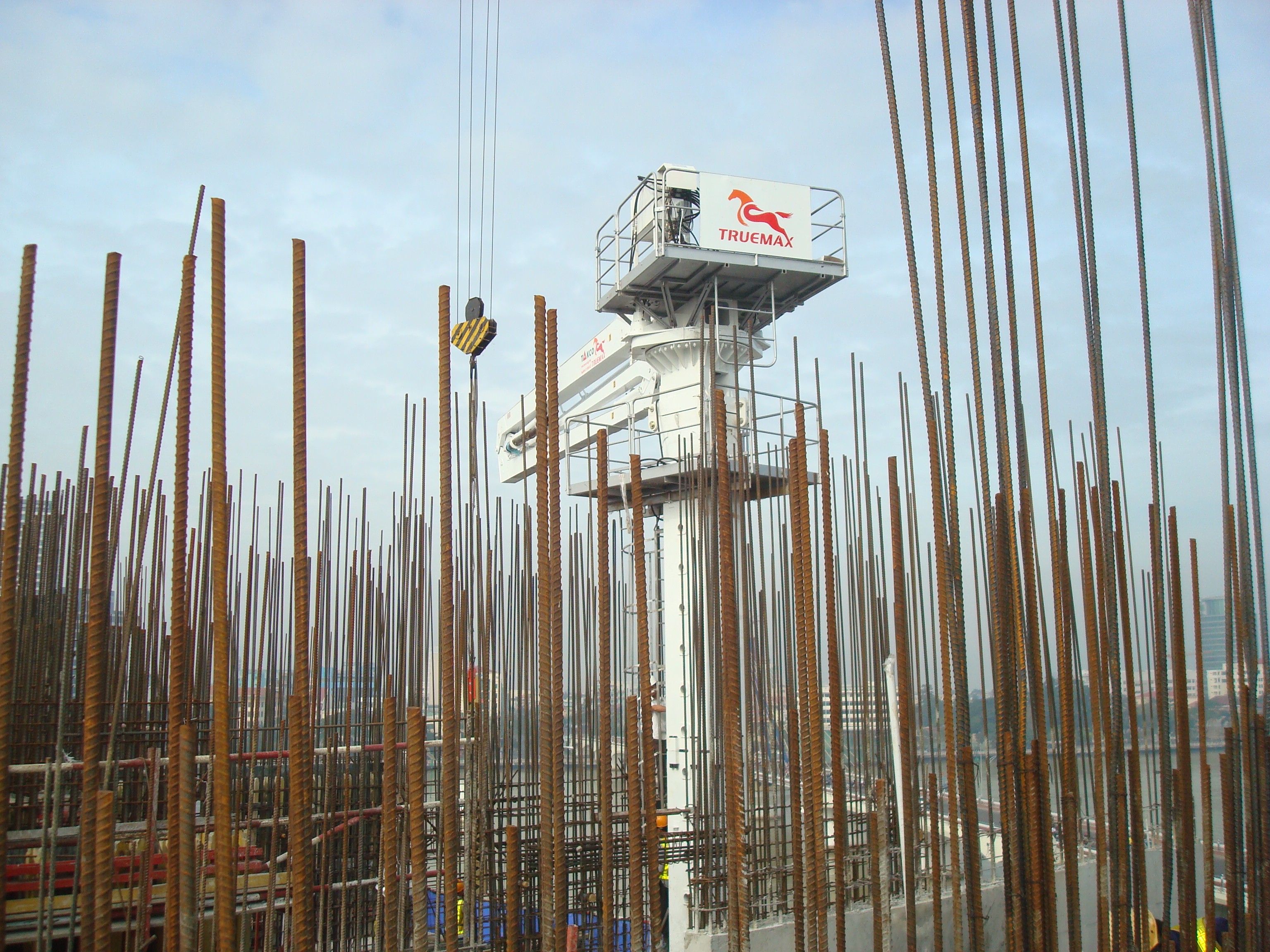 液壓布料機.jpg 液壓布料機.jpg