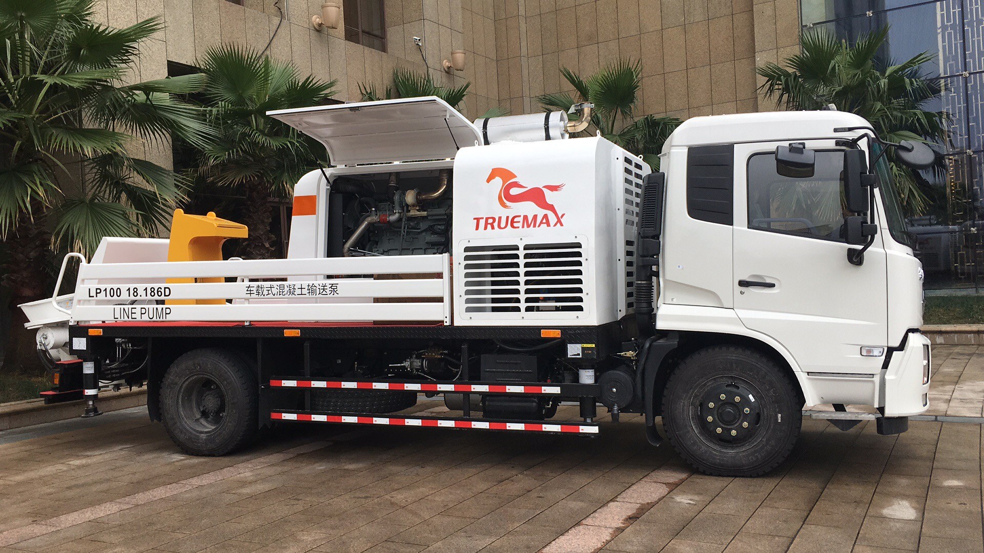 混凝土車載泵 混凝土車載泵