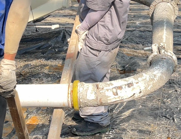 預(yù)防混凝土泵管堵管.png 預(yù)防混凝土泵管堵管.png